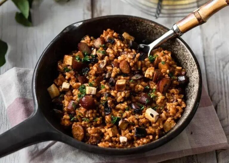 Arroz carreteiro vegano