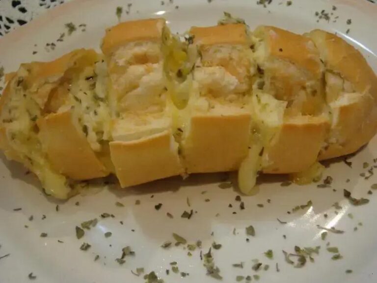 Pão de alho caseiro