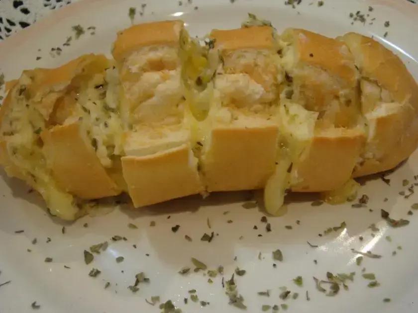 Pão de alho caseiro