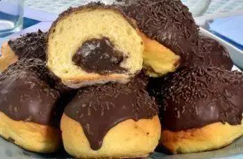Pão doce recheado com chocolate