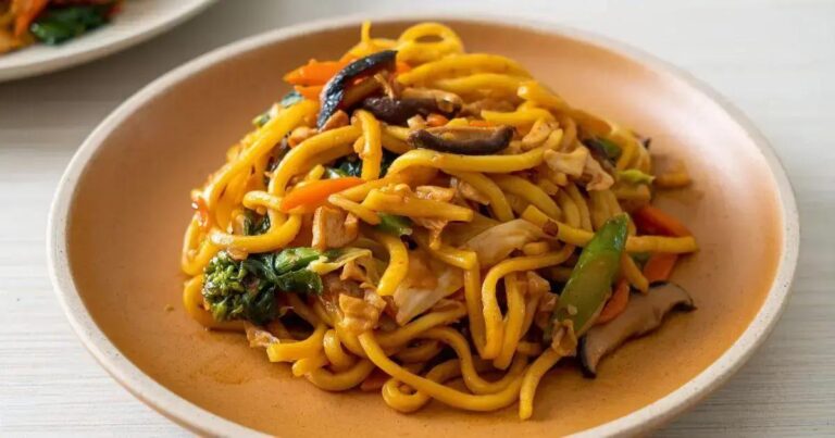 Yakissoba vegetariano