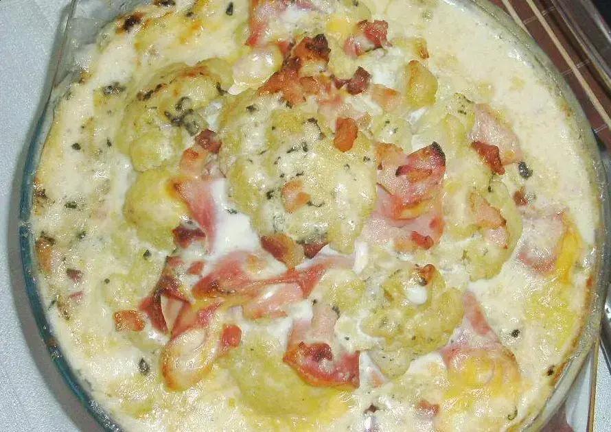 Couve-flor com bacon e creme de 4 queijos