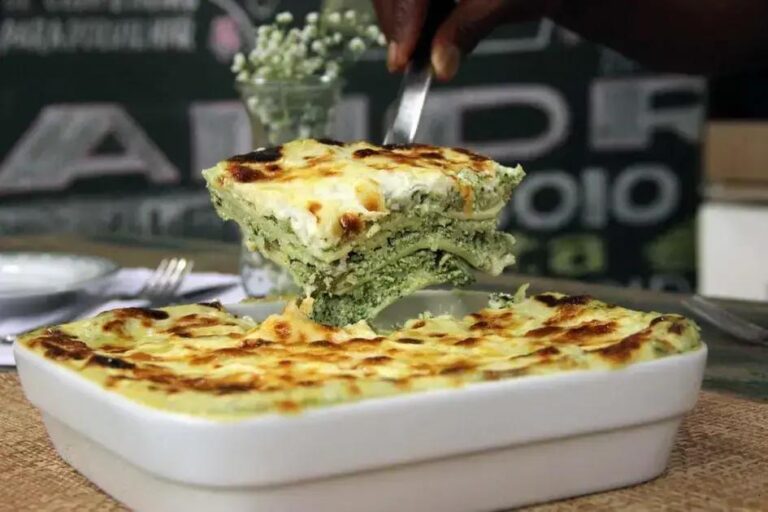 Lasanha de espinafre e ricota