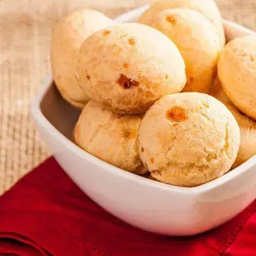 Pão de queijo no micro-ondas
