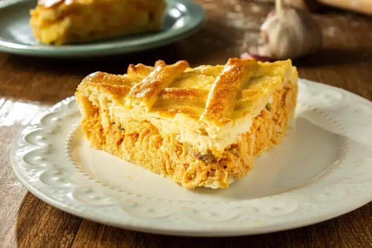 Torta de frango com catupiry