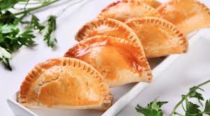 Pastel assado com 3 ingredientes: receita prática, fofinha e irresistível